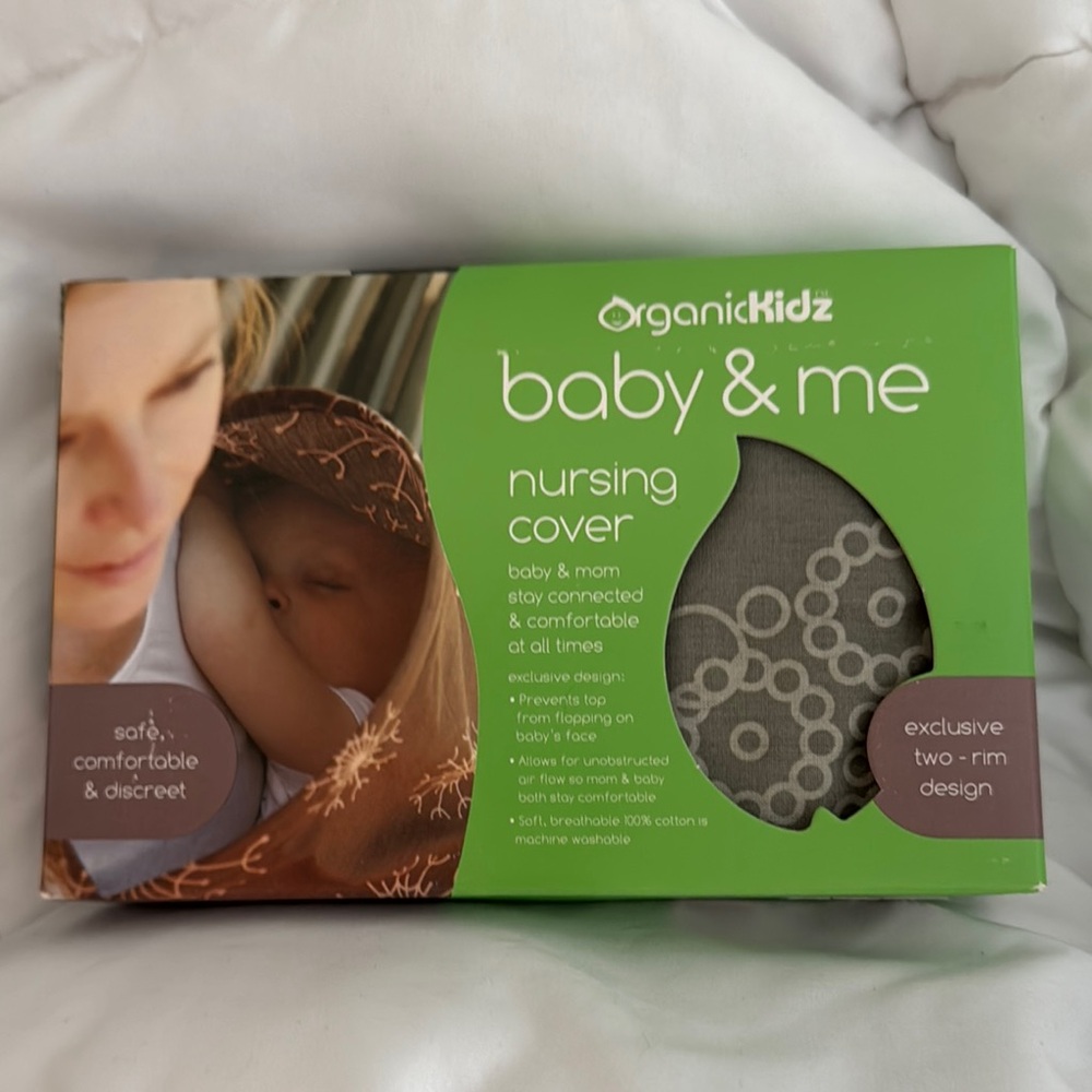 Baby & Me Nursing Cover - Gray